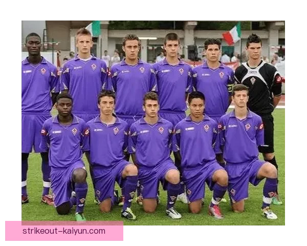 佛罗伦萨阵容深度持续增强，年轻球员表现稳健值得关注。